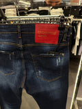 DSQ2  - JEAN 111 NEW IN