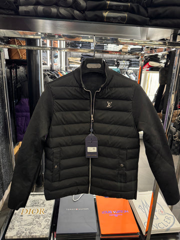 LOUIS VUITTON - ΖΑΚΕΤΑ ΜΠΟΥΦΑΝ ΜΑΥΡΟ SALES